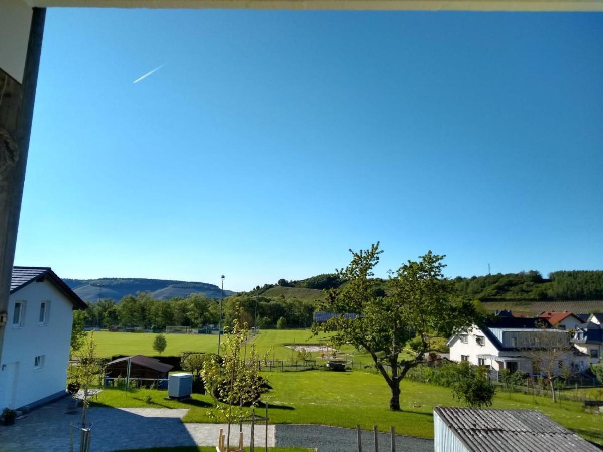 Ferienwohnungen Op Der Kees Irsch Exterior foto